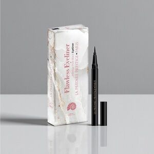 La Predire Prestuge Paris Black Flawless Eyeliner prestige pure black NWT